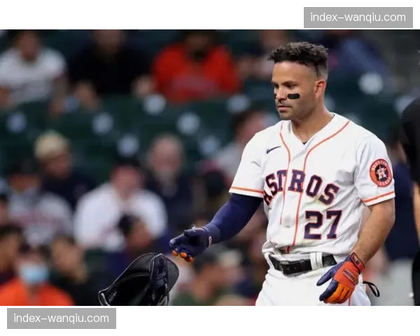 现阶段实时球员轨迹数据同步合流 赋予观众群体极具临场感的专业视角