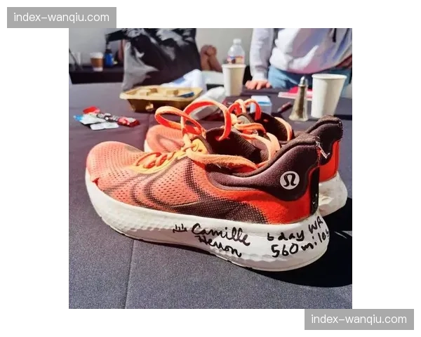 “恐惧是动力”：Camille Balanche谈女性在速降运动中的突破